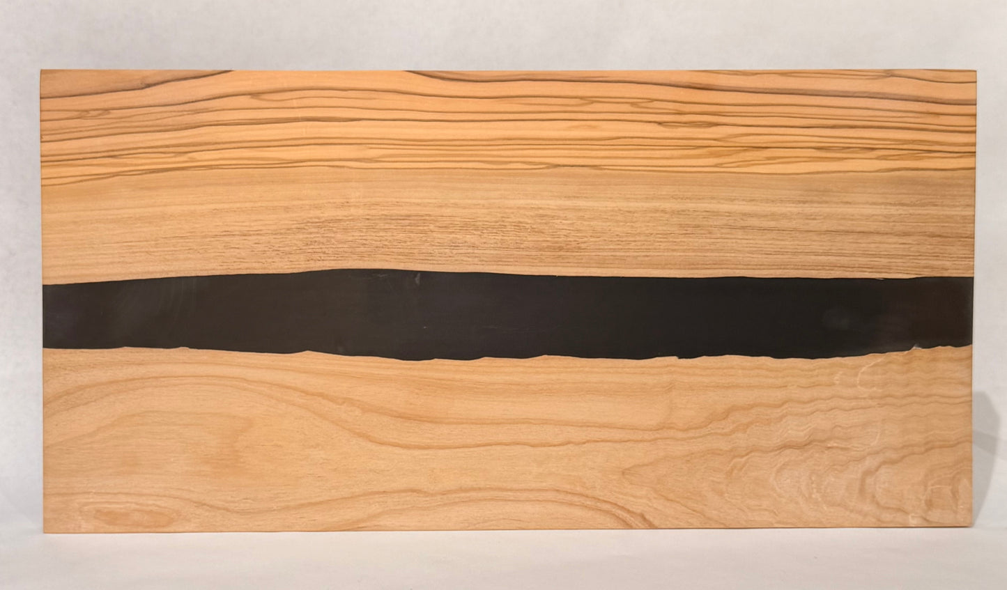 Olivewood & Resin Board