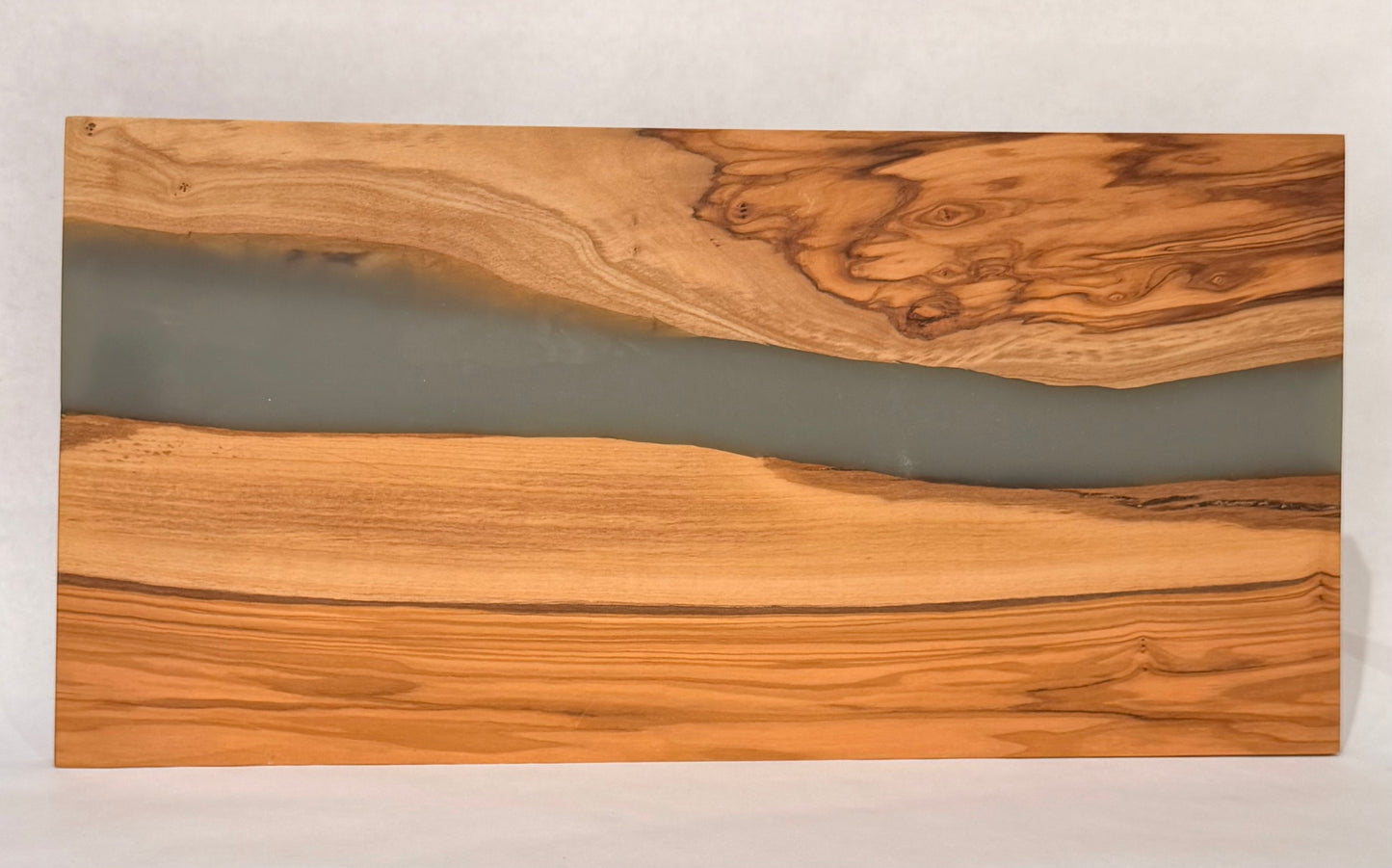 Olivewood & Resin Board