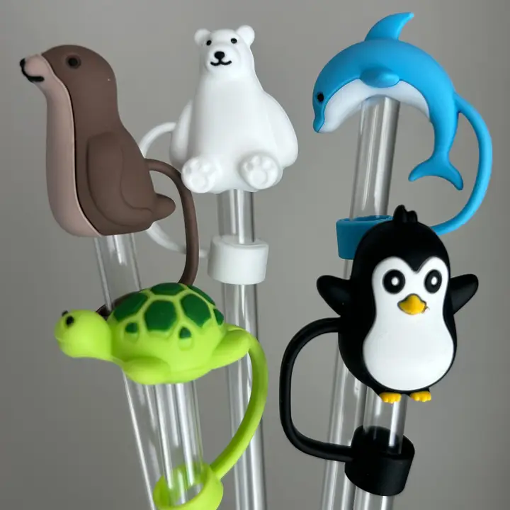 Straw Toppers
